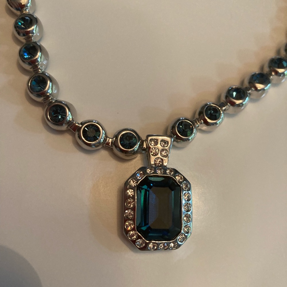 Navy blue pendant element crystal necklace ✨🌟